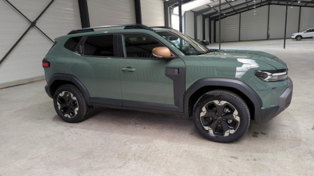 44501_p28 - DACIA - DUSTER - 2025