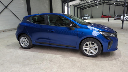 44632_p28 - RENAULT - CLIO 5 - 2025