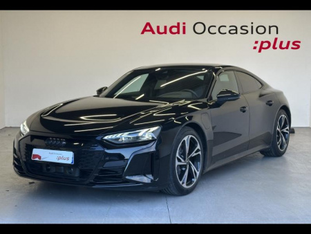 060025_p52 - AUDI - E TRON - 2022