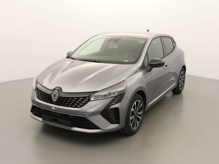 N197068_p3 - RENAULT - CLIO 5 - 2024