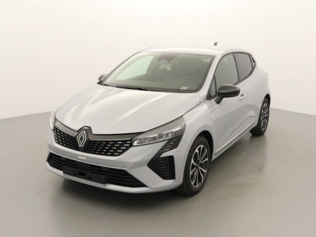 N197086_p3 - RENAULT - CLIO 5 - 2024