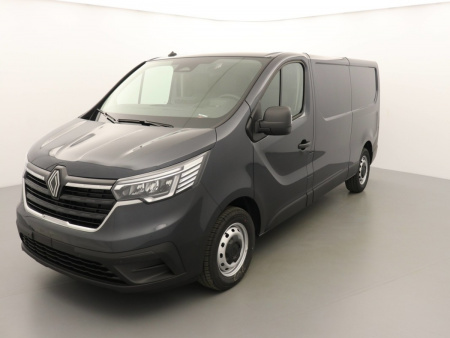 N198057_p3 - RENAULT - TRAFIC - 2025