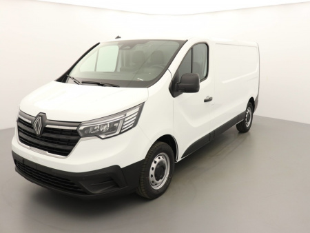 N198059_p3 - RENAULT - TRAFIC - 2025