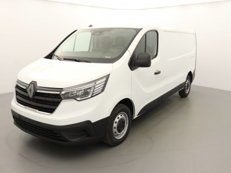 N198719_p3 - RENAULT - TRAFIC - 2025