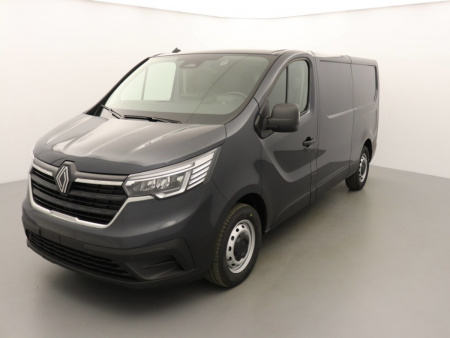 N198723_p3 - RENAULT - TRAFIC - 2025
