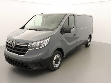 N198732_p3 - RENAULT - TRAFIC - 2025
