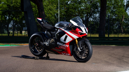 O196858_p3 - DUCATI - PANIGALE V2 - 2025
