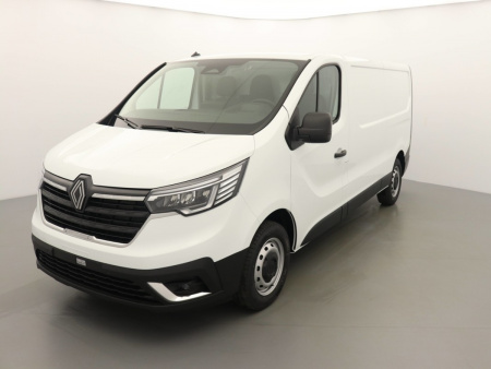 N198016_p3 - RENAULT - TRAFIC - 2025