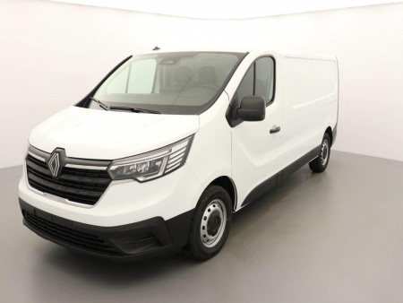 338391_p2 - RENAULT - TRAFIC - 2025
