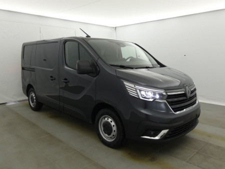 323087_p2 - RENAULT - TRAFIC - 2024