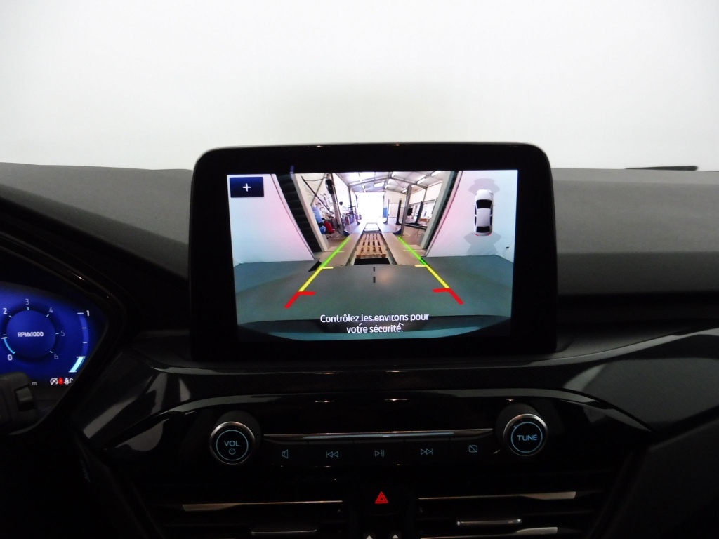 70356_p51 - FORD - KUGA - 2024 - photo 6