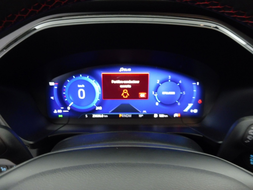 70356_p51 - FORD - KUGA - 2024 - photo 9