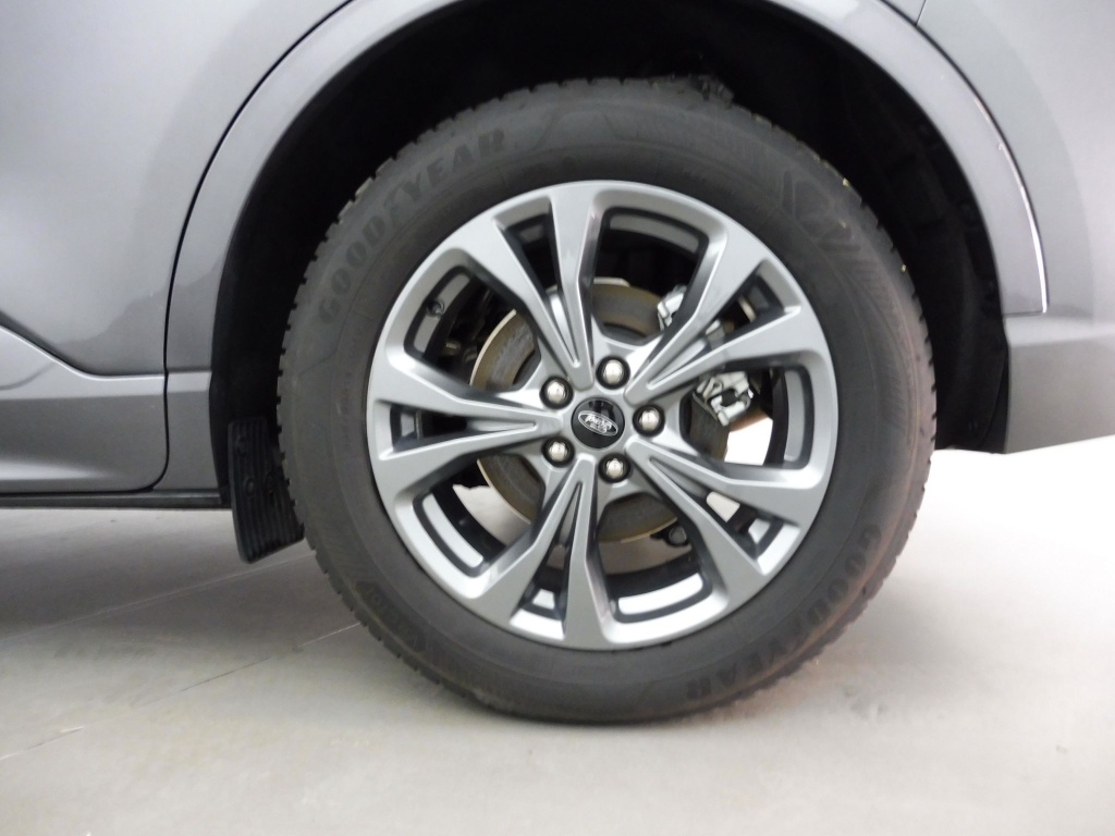 70361_p51 - FORD - KUGA - 2024 - photo 12