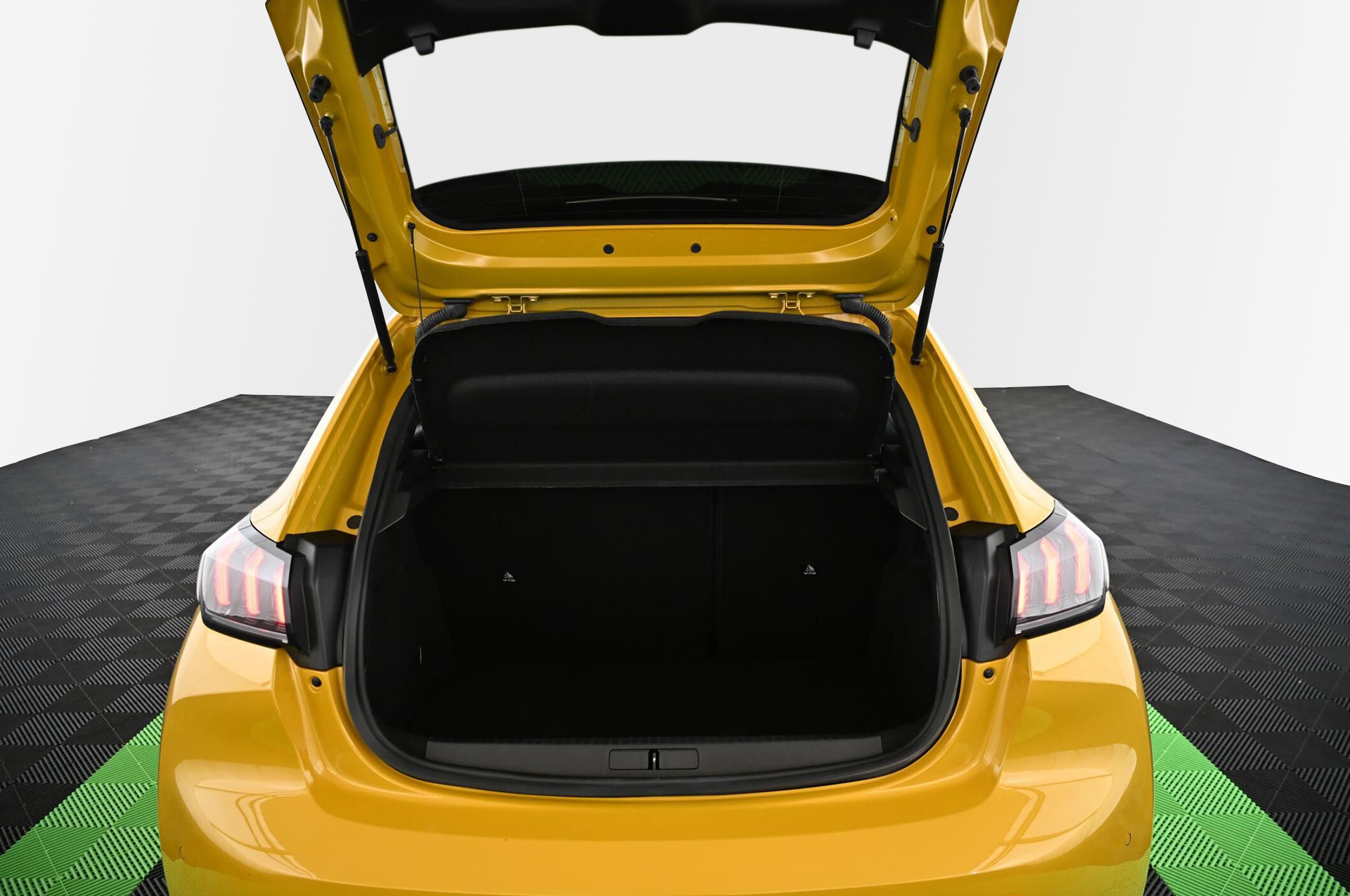 18356_p35 - PEUGEOT - 208 - 2023 - photo 32