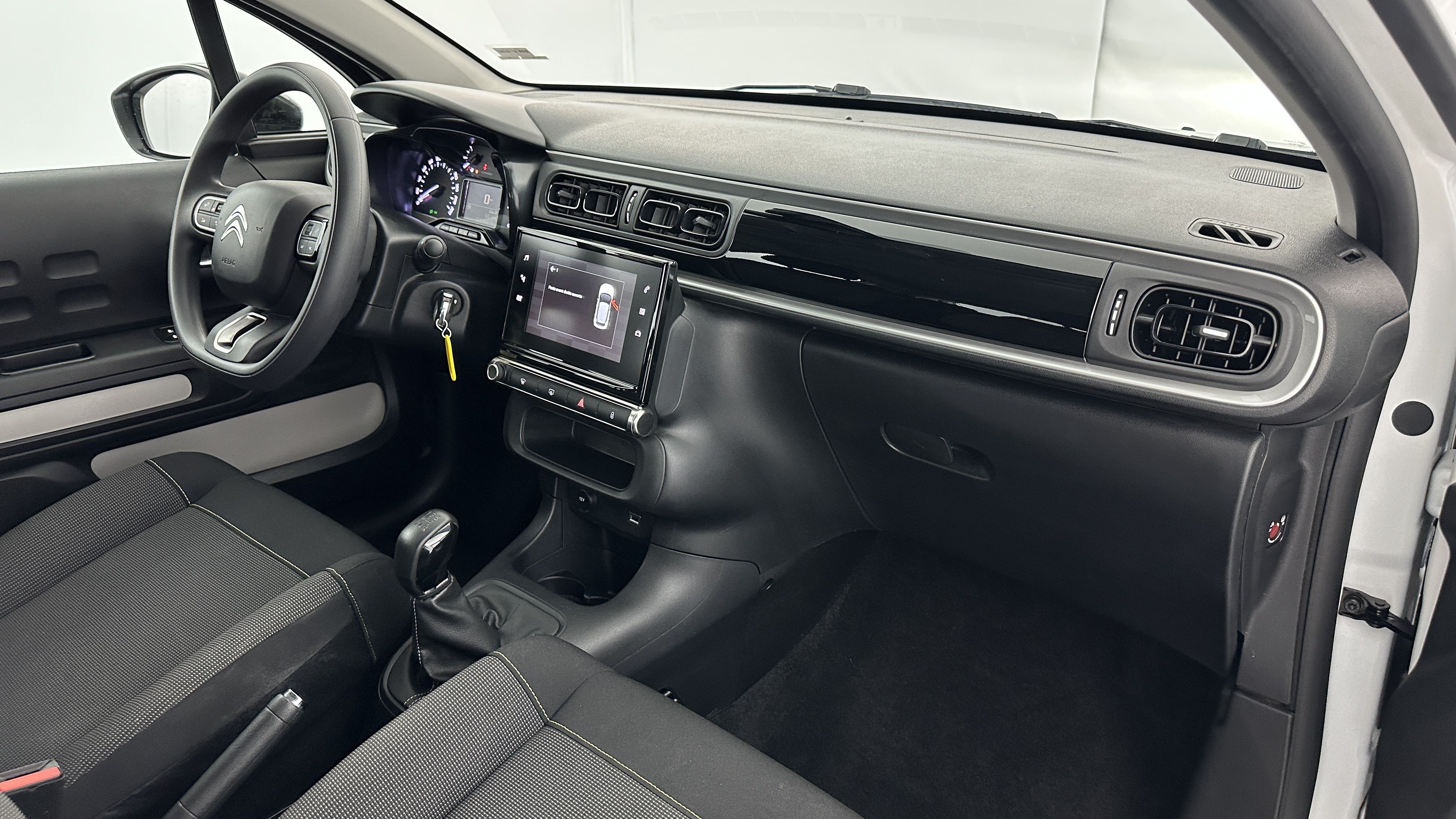 GLI00001784_p53 - CITROEN - C3 - 2024 - photo 8