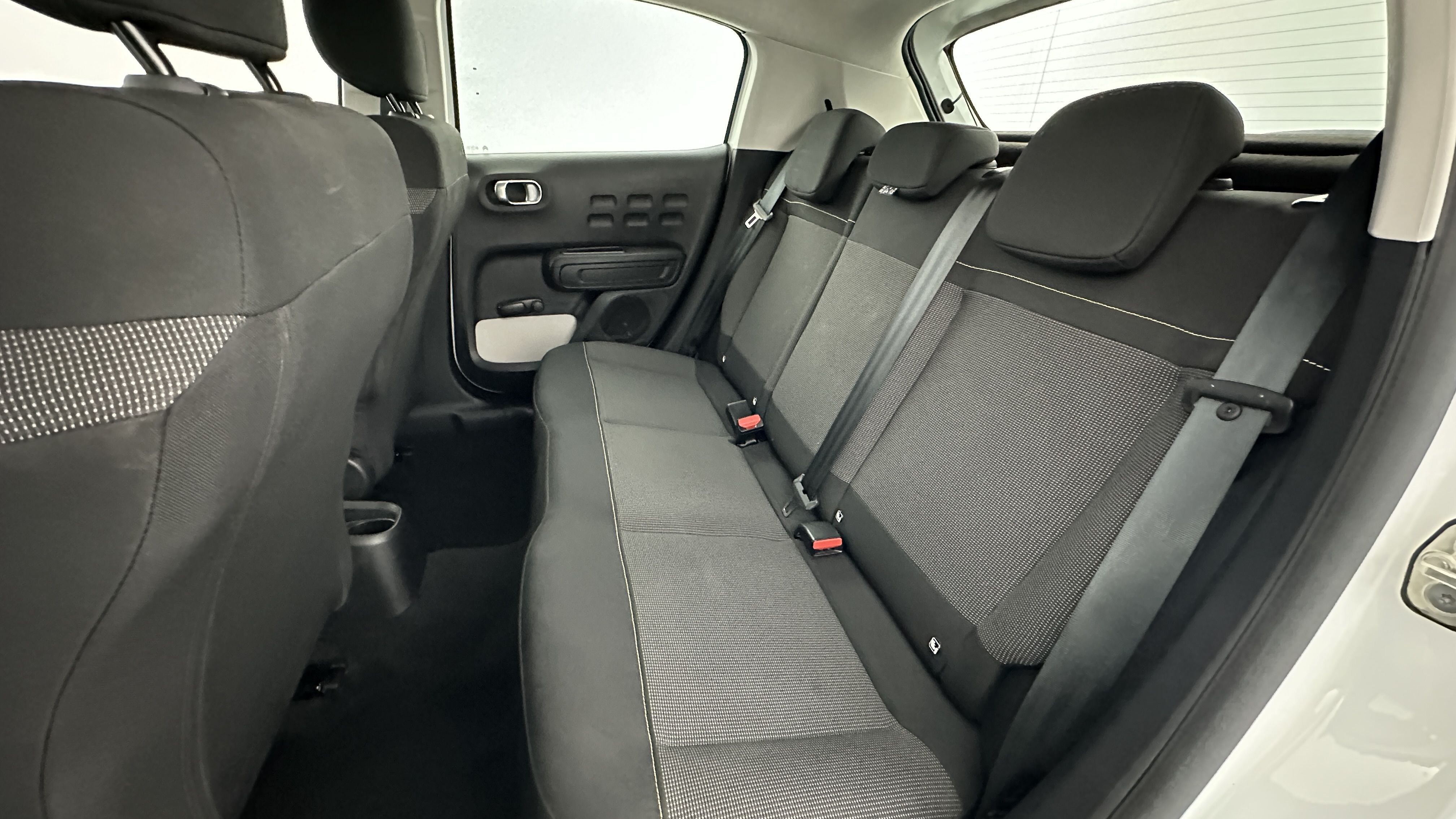GLI00001784_p53 - CITROEN - C3 - 2024 - photo 9