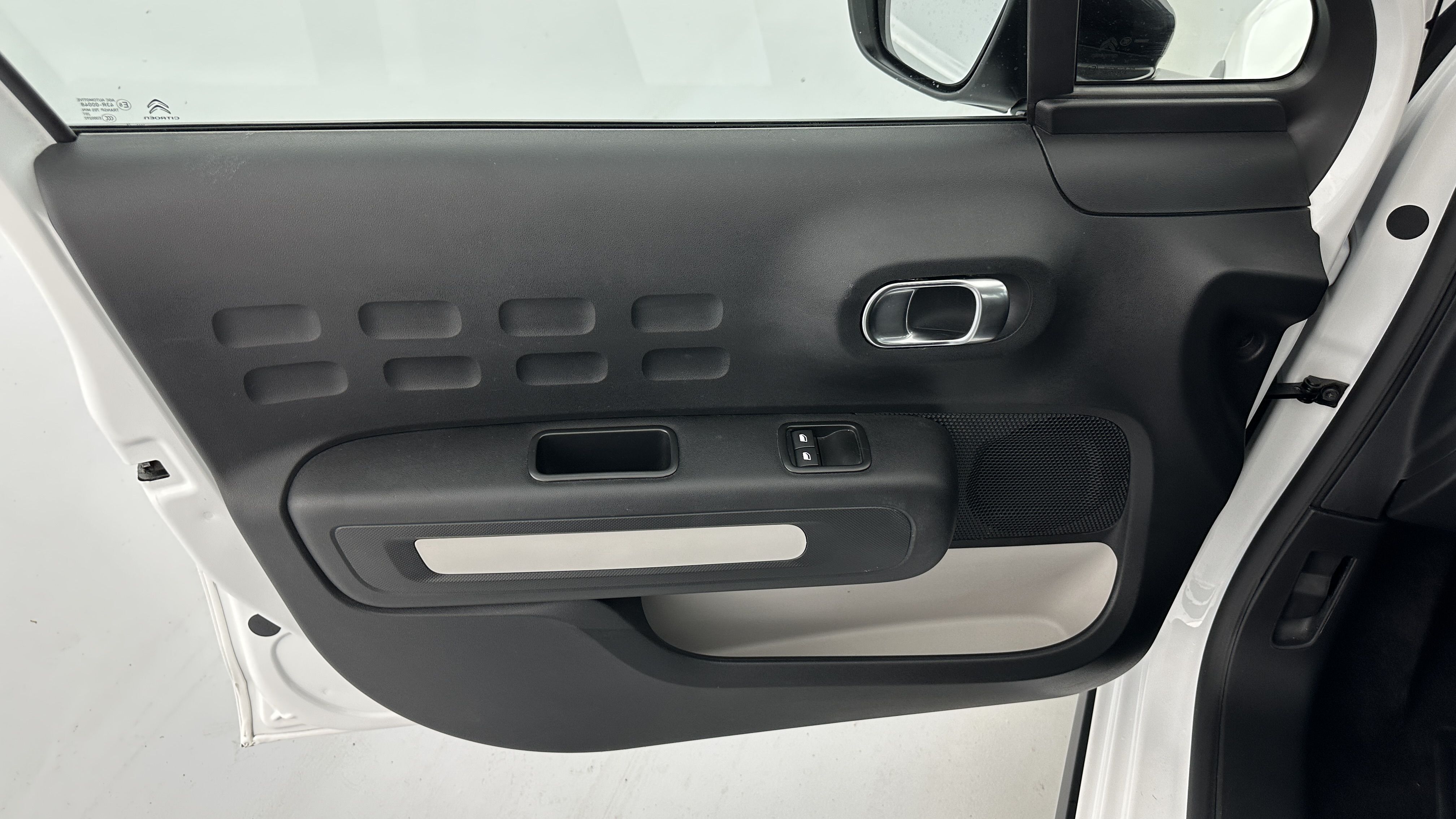 GLI00001784_p53 - CITROEN - C3 - 2024 - photo 12