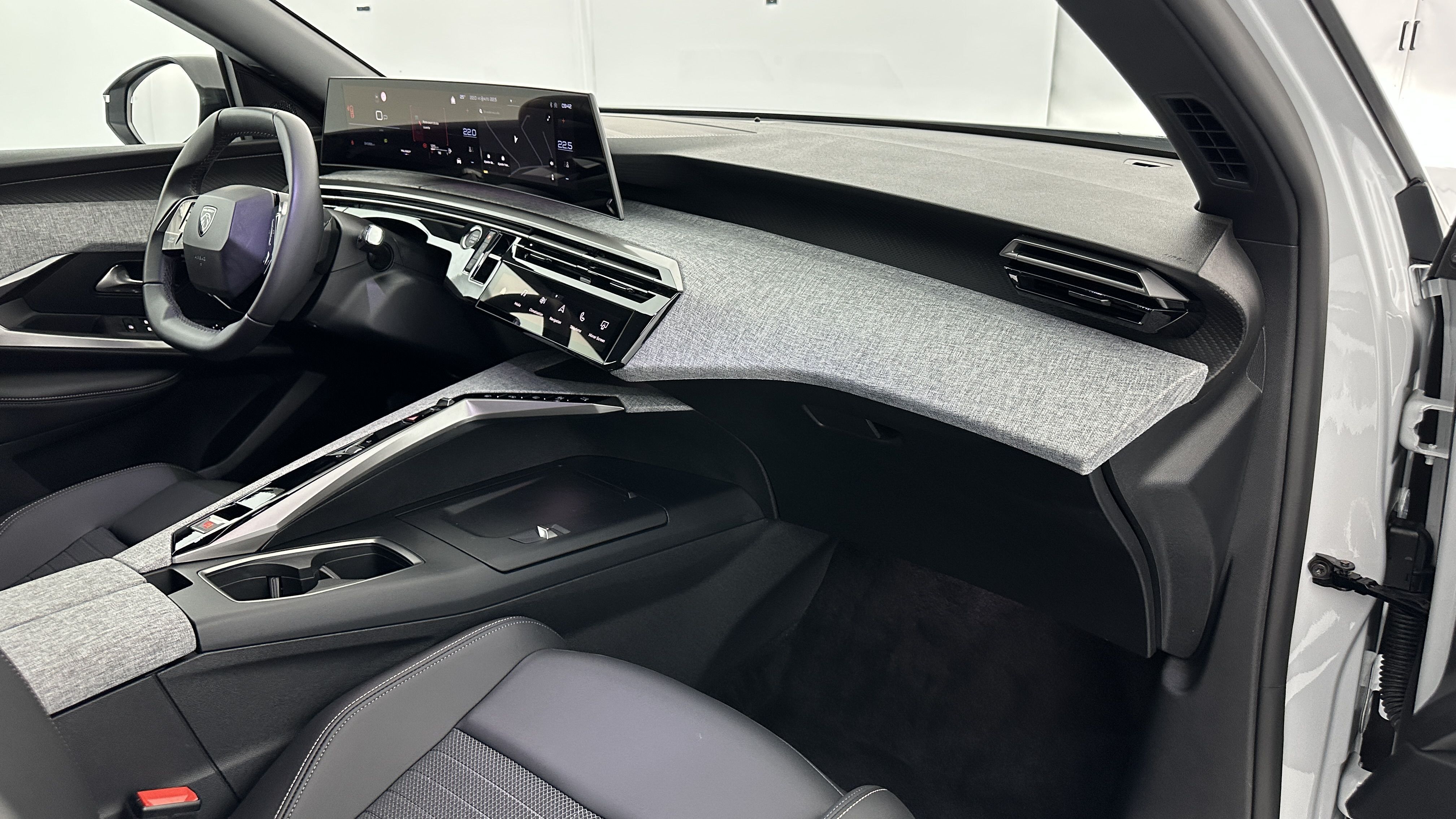 GLI00002592_p53 - PEUGEOT - 3008 - 2024 - photo 8