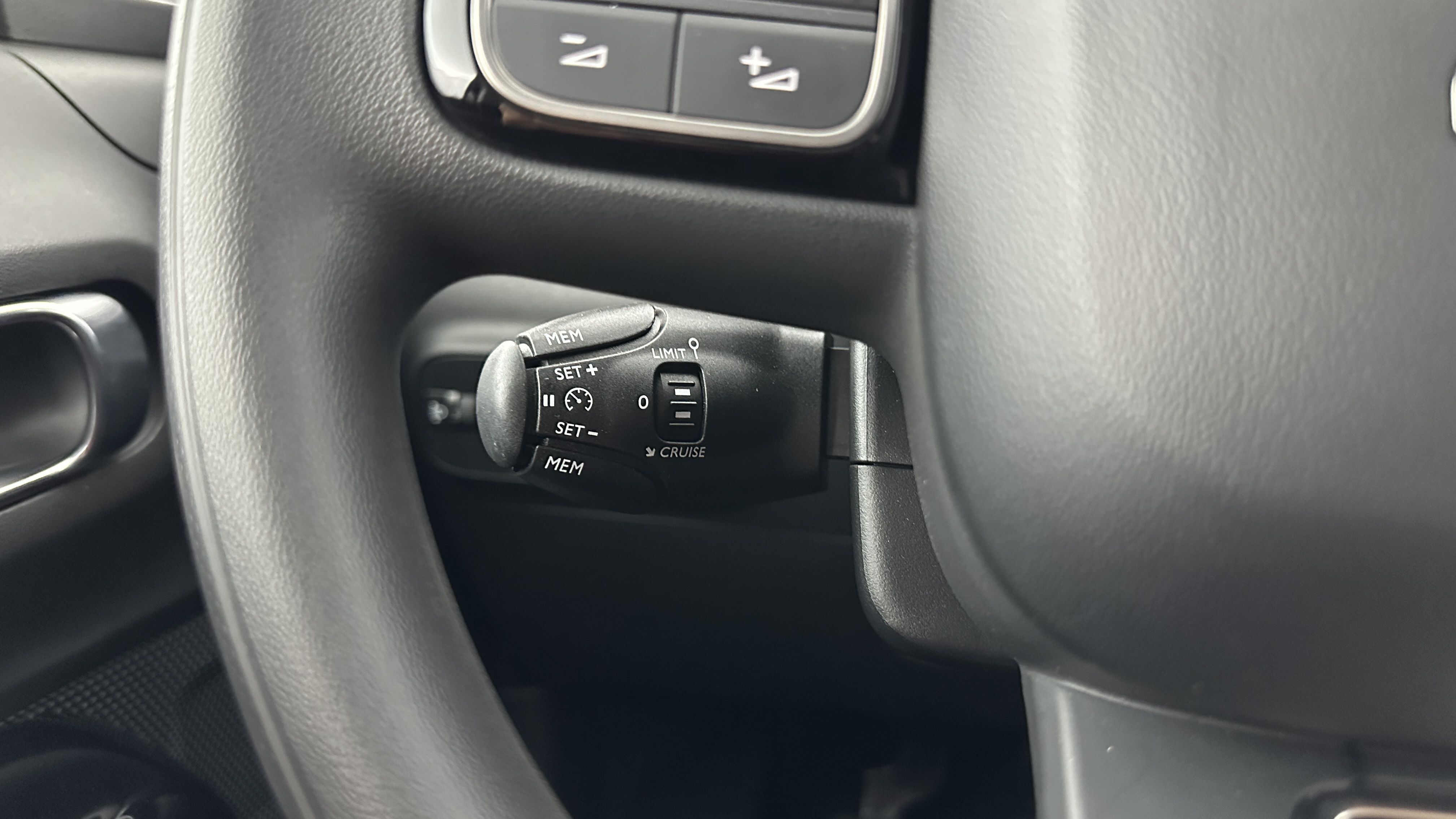 GLI00002487_p53 - CITROEN - C3 - 2023 - photo 19