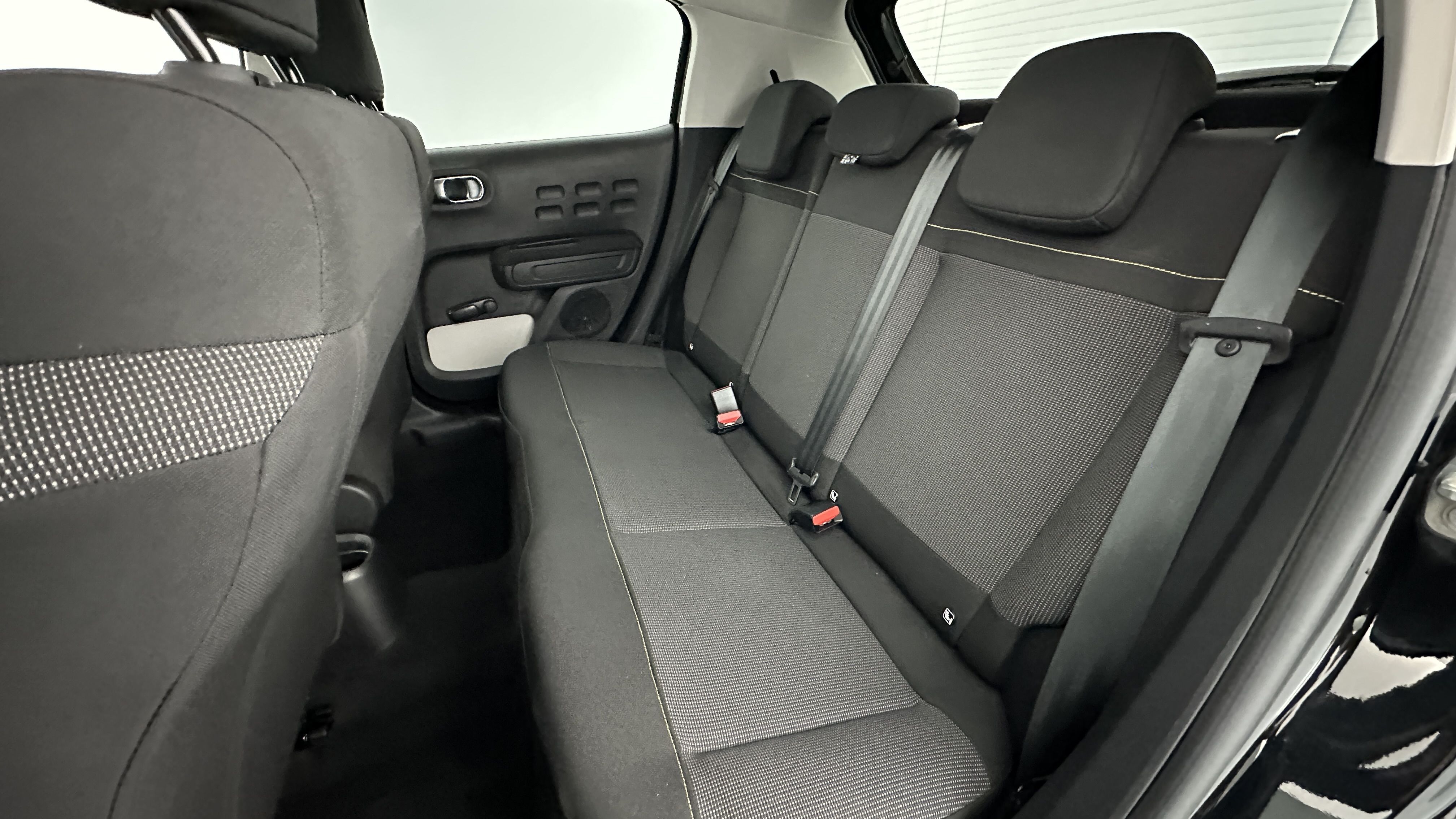 GLI00002141_p53 - CITROEN - C3 - 2024 - photo 9