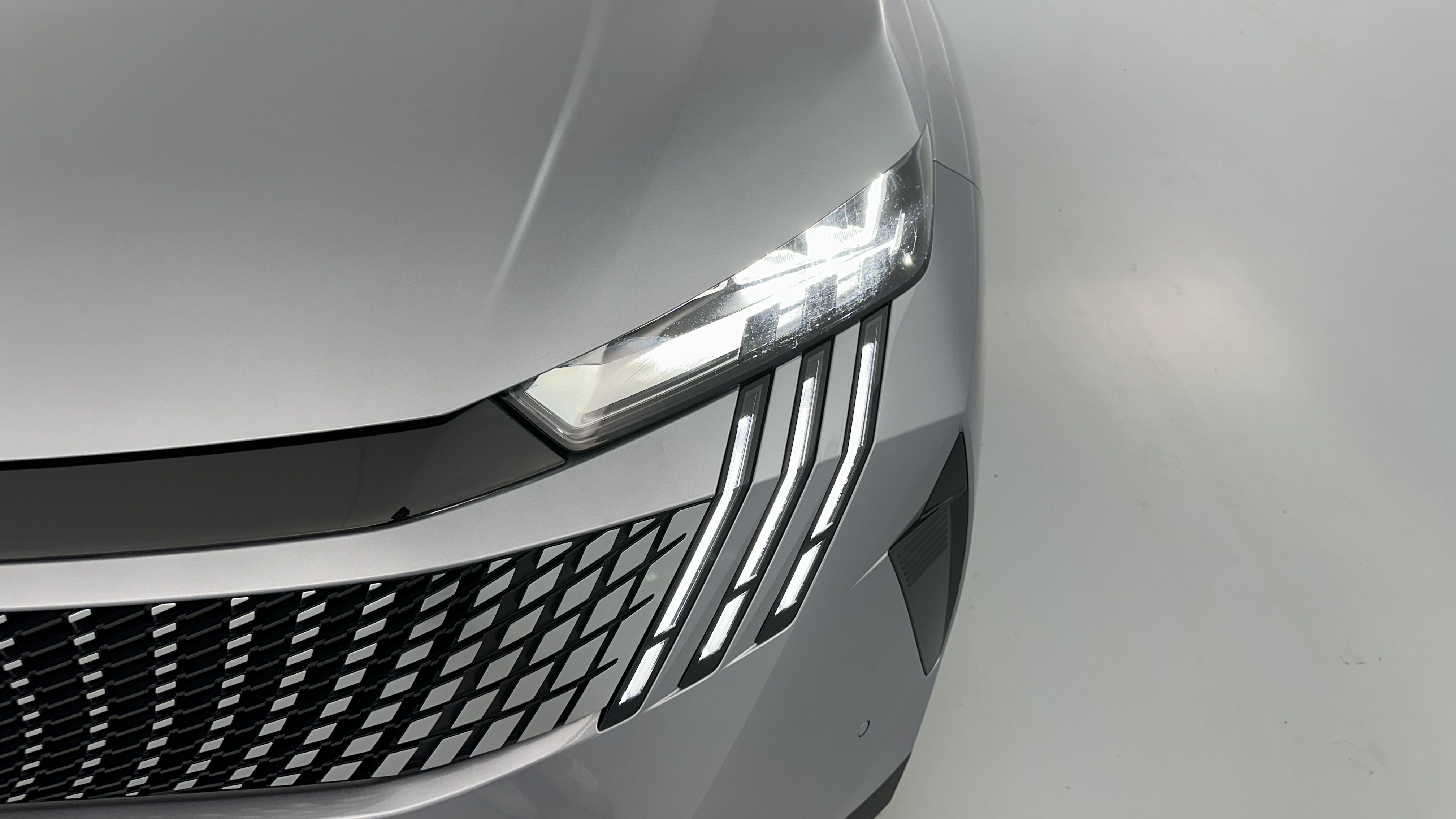 GLI00002579_p53 - PEUGEOT - 3008 - 2024 - photo 23