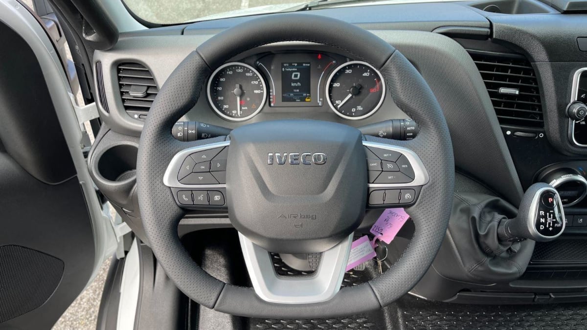 286295_p2 - IVECO - DAILY - 2025 - photo 9