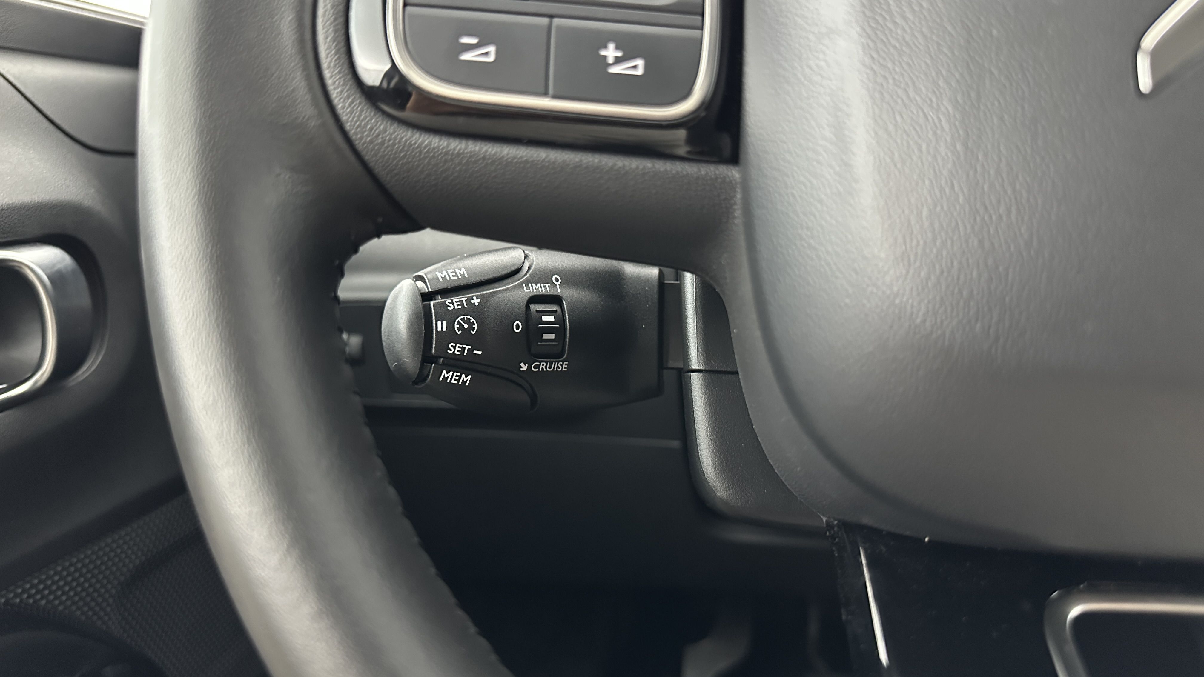 GLI00002814_p53 - CITROEN - C3 - 2024 - photo 19