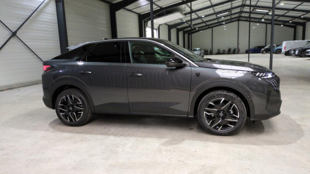 45939_p28 - PEUGEOT - 3008 - 2025