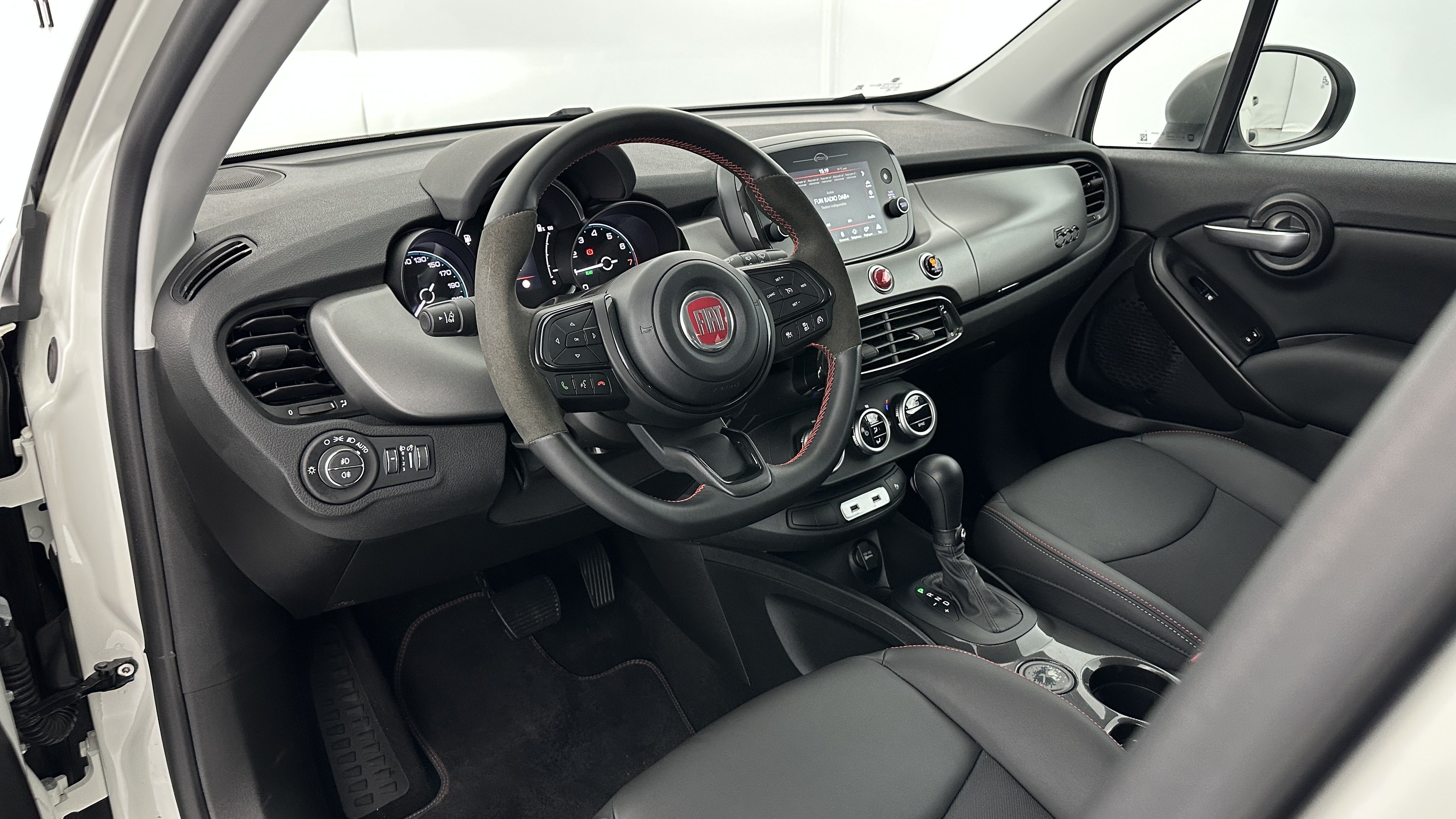 GLI00001393_p53 - FIAT - 500 X - 2023 - photo 6