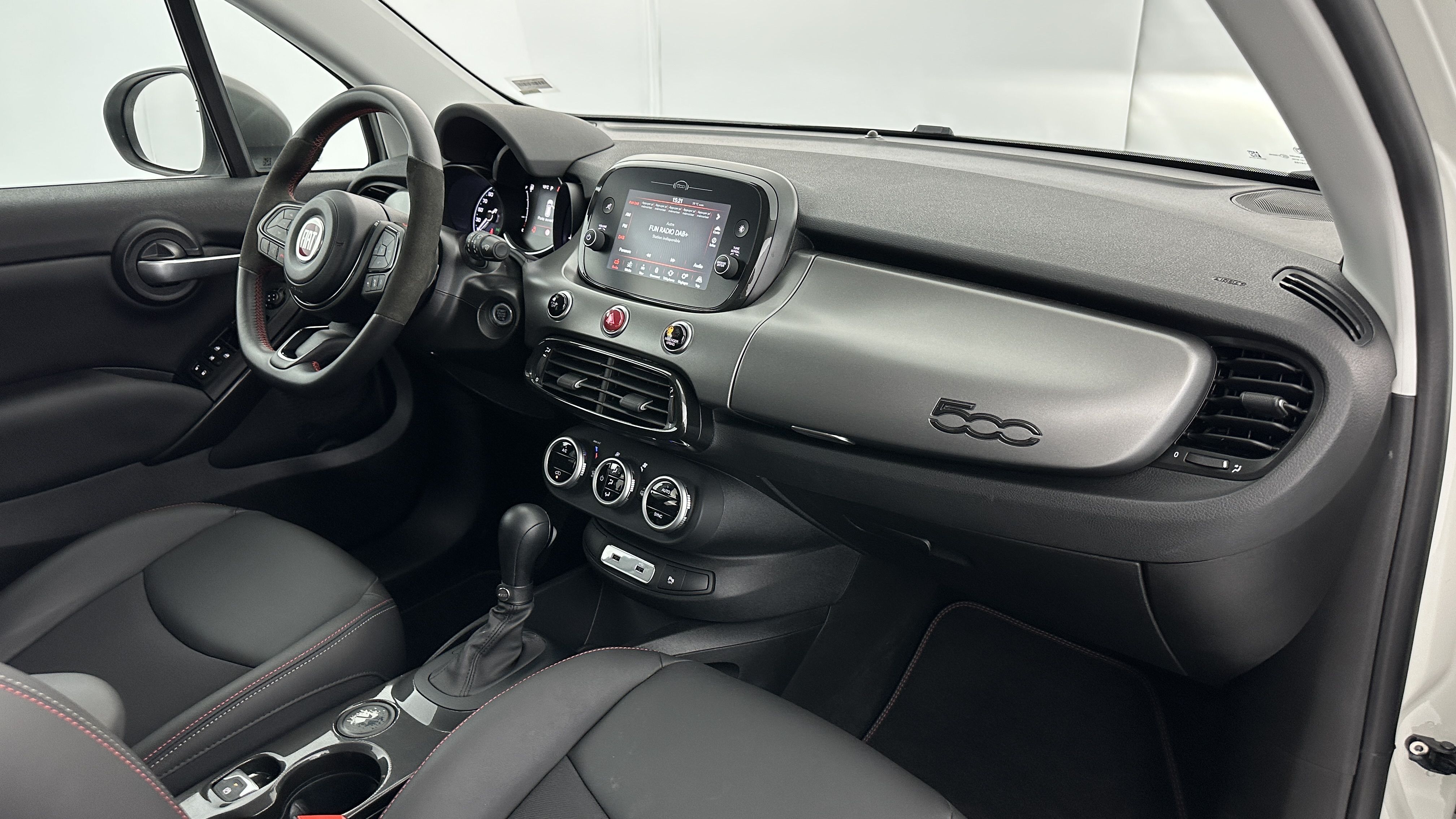 GLI00001393_p53 - FIAT - 500 X - 2023 - photo 8
