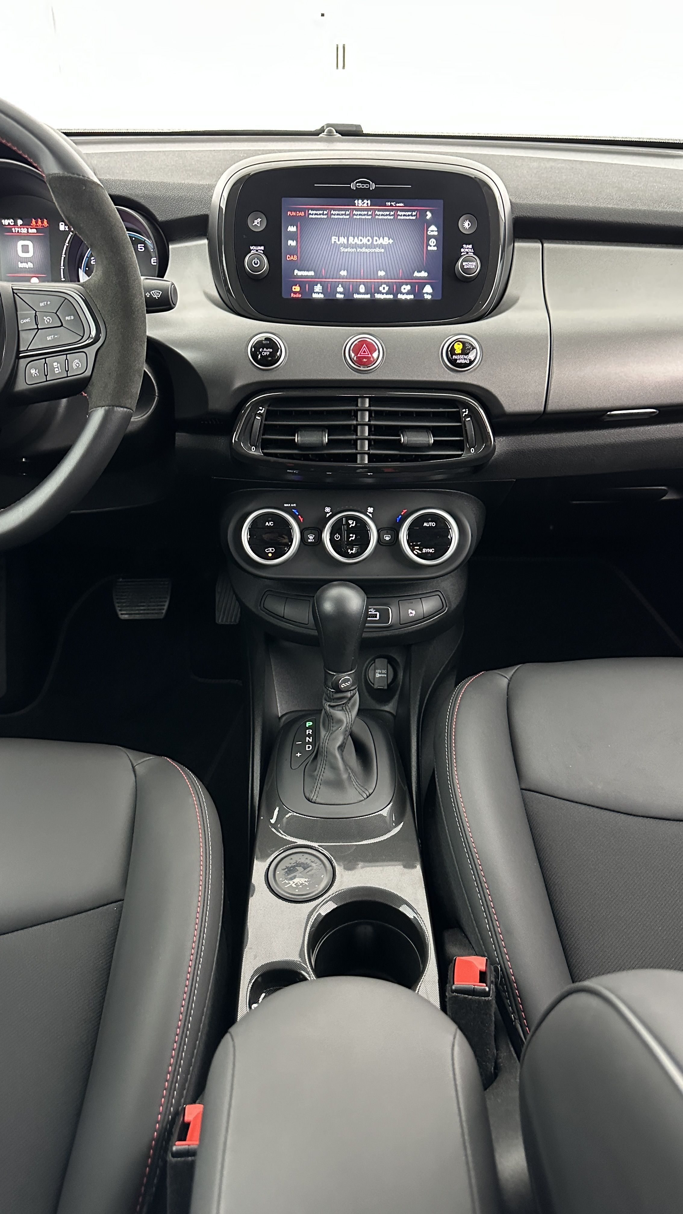 GLI00001393_p53 - FIAT - 500 X - 2023 - photo 15