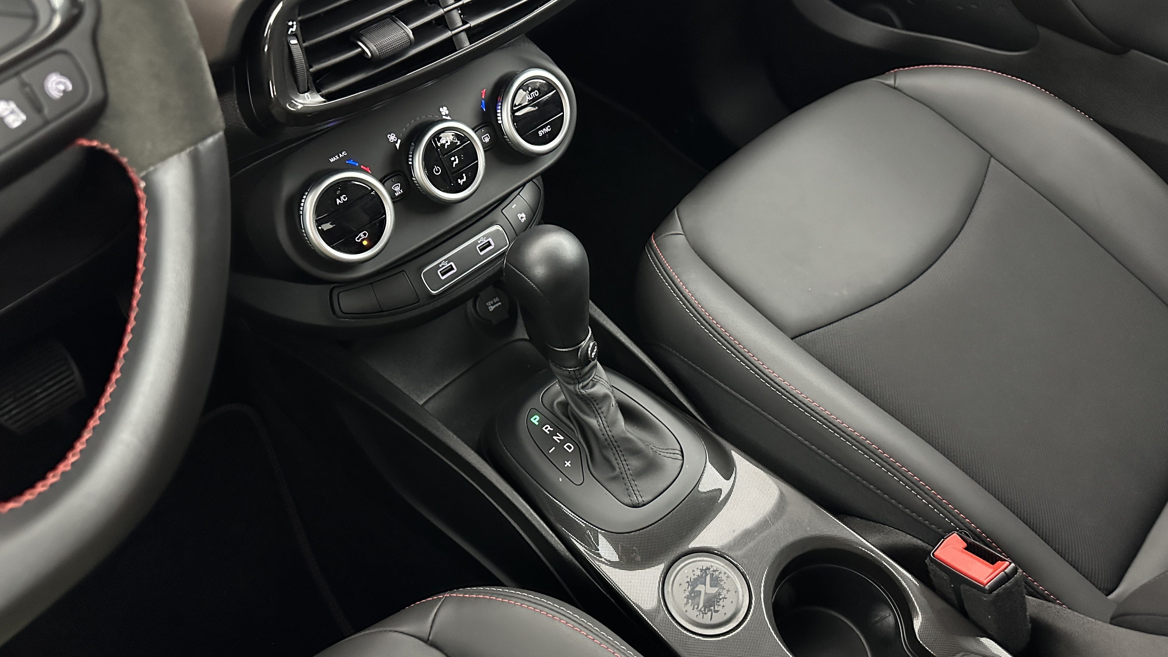 GLI00001393_p53 - FIAT - 500 X - 2023 - photo 16