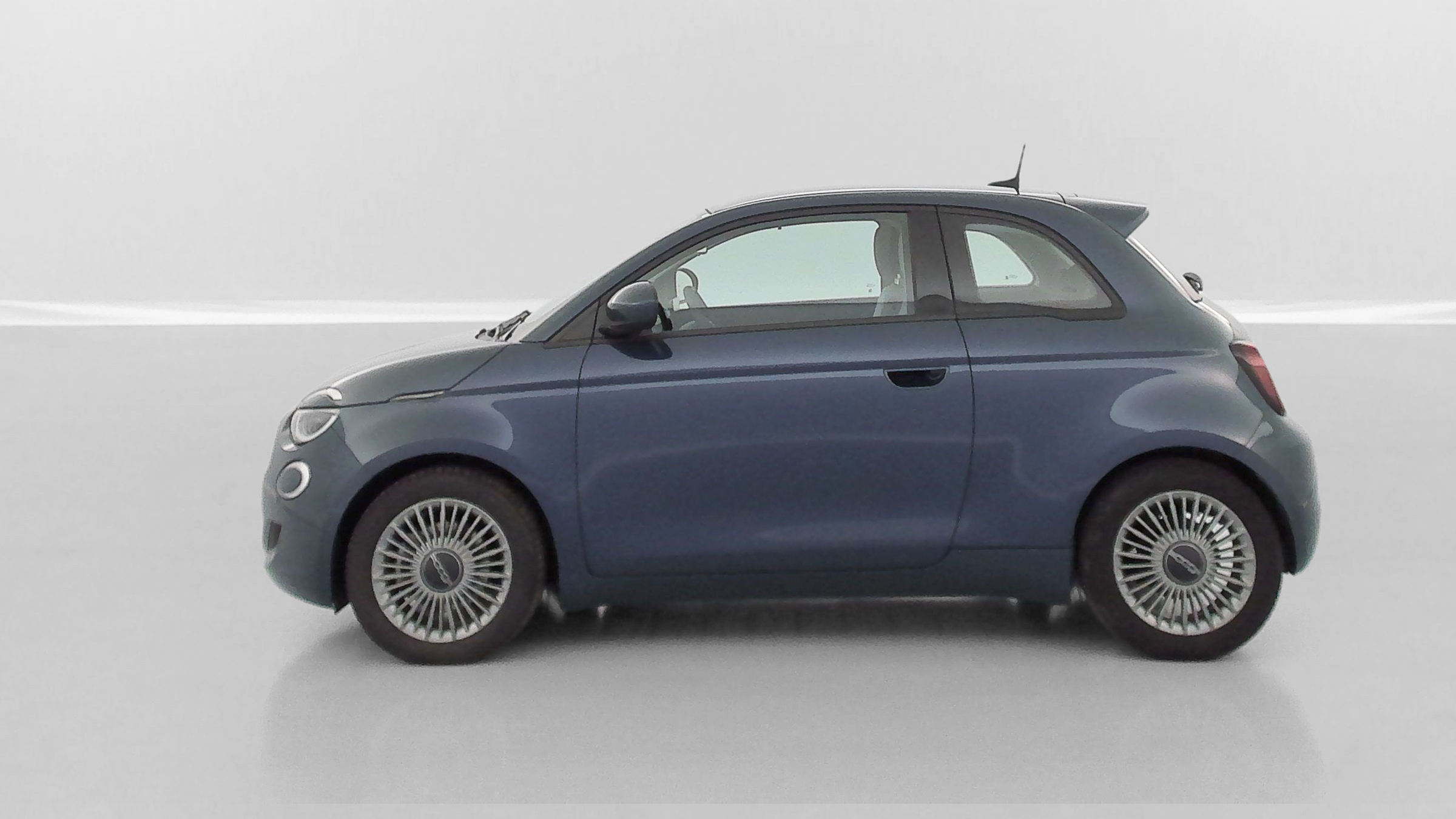 GLI00002867_p53 - FIAT - 500 - 2021 - photo 4