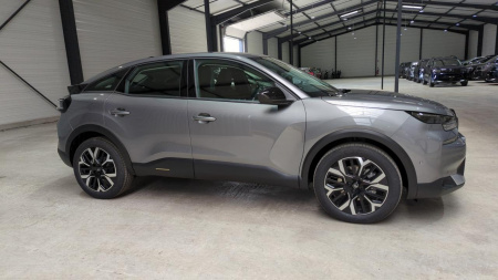 46156_p28 - CITROEN - C4 - 2025