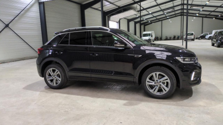 46079_p28 - VOLKSWAGEN - T ROC - 2025