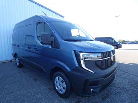 359778_p2 - RENAULT - MASTER - 2025