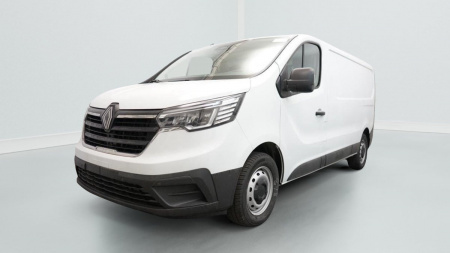 359648_p2 - RENAULT - TRAFIC - 2025
