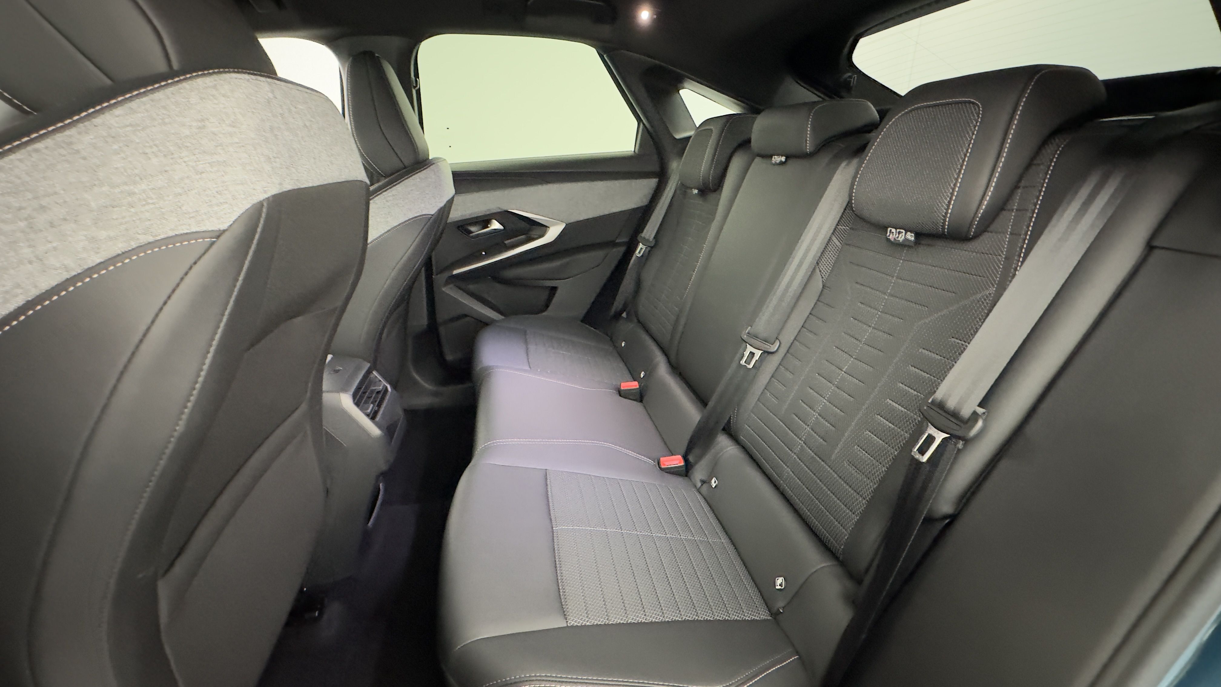 GLI00002827_p53 - PEUGEOT - 3008 - 2024 - photo 9