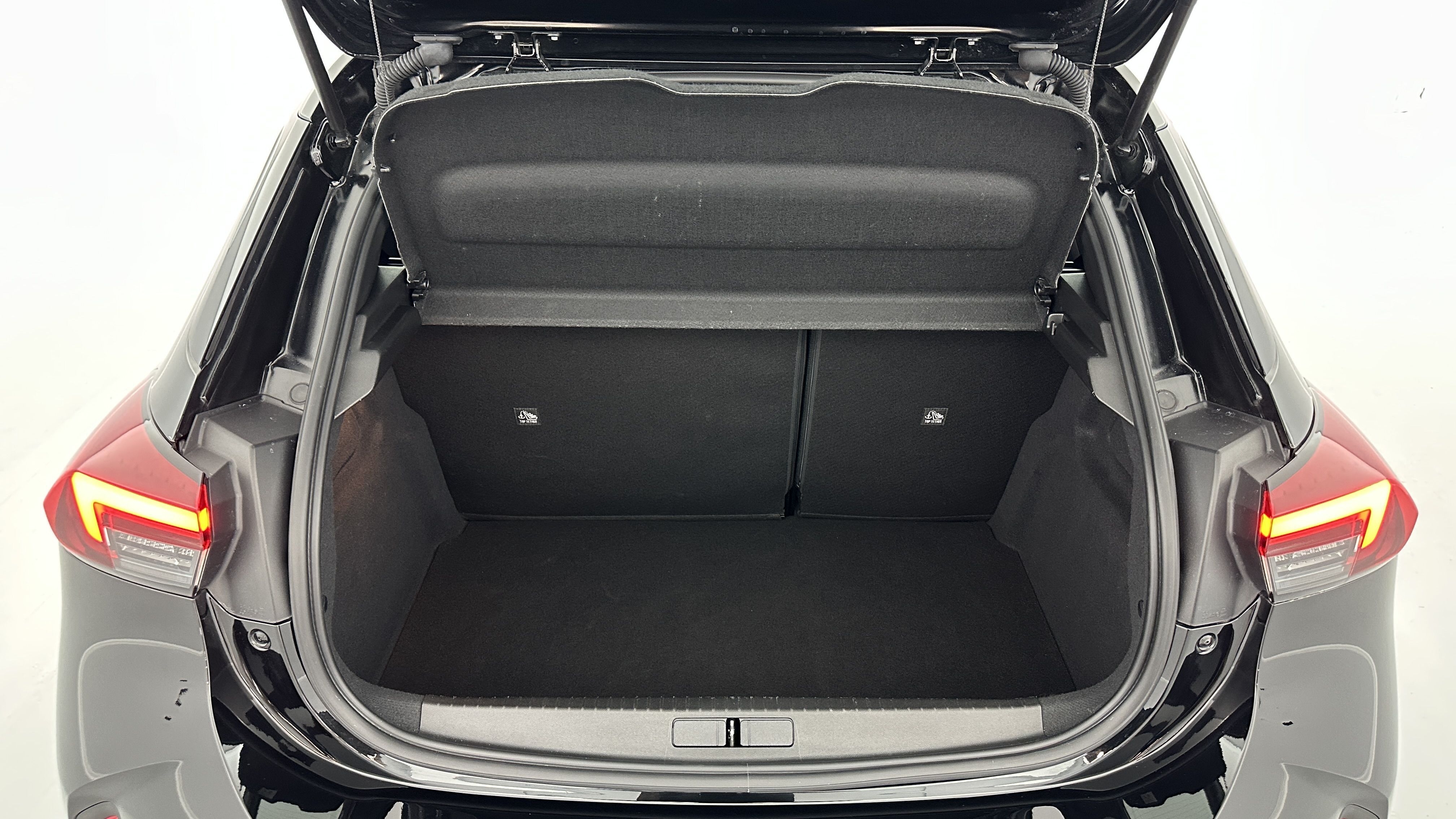 GLI00001770_p53 - OPEL - CORSA - 2023 - photo 10