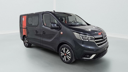 360420_p2 - RENAULT - TRAFIC - 2025