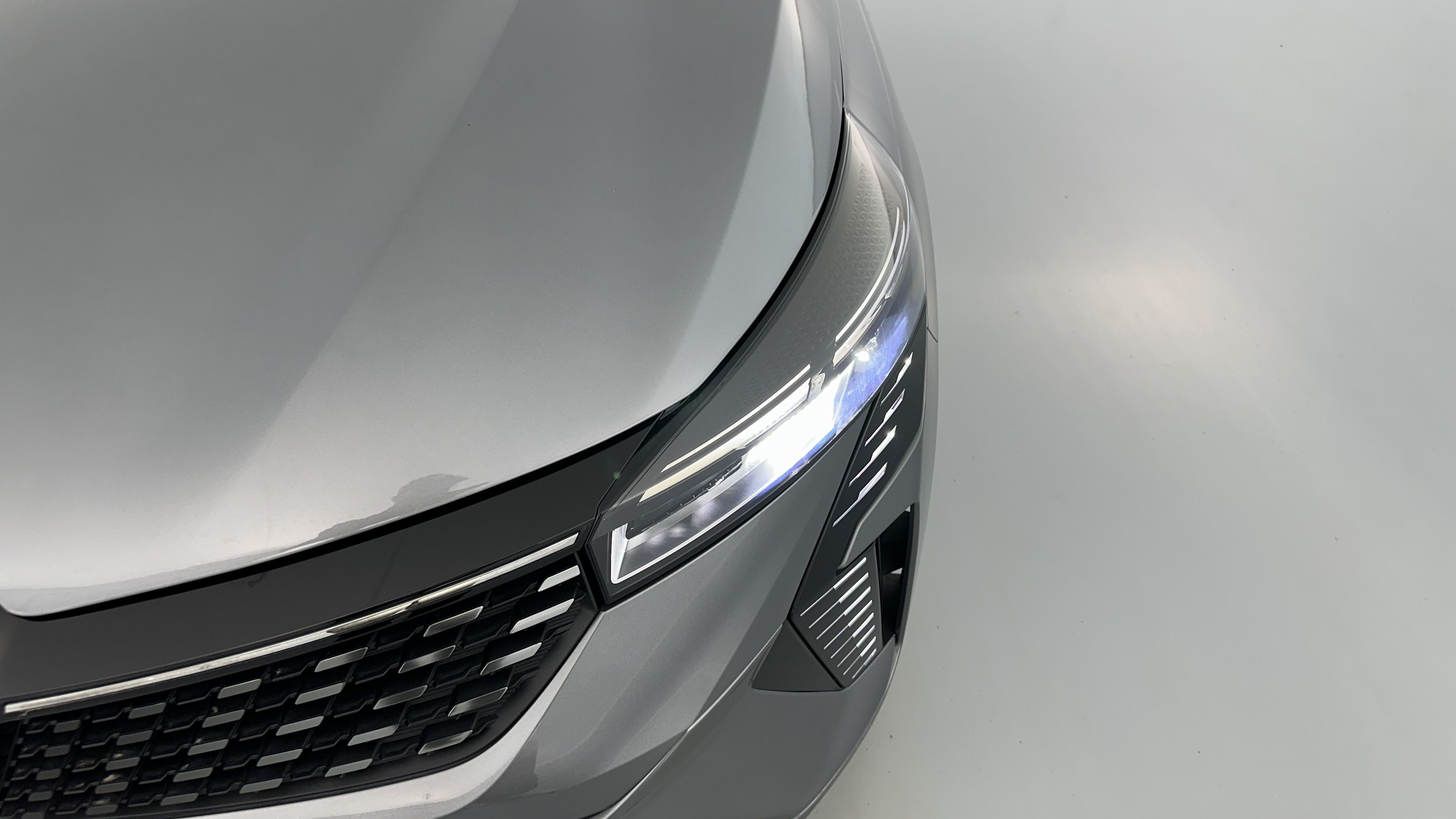 GLI00002857_p53 - RENAULT - CLIO - 2025 - photo 24