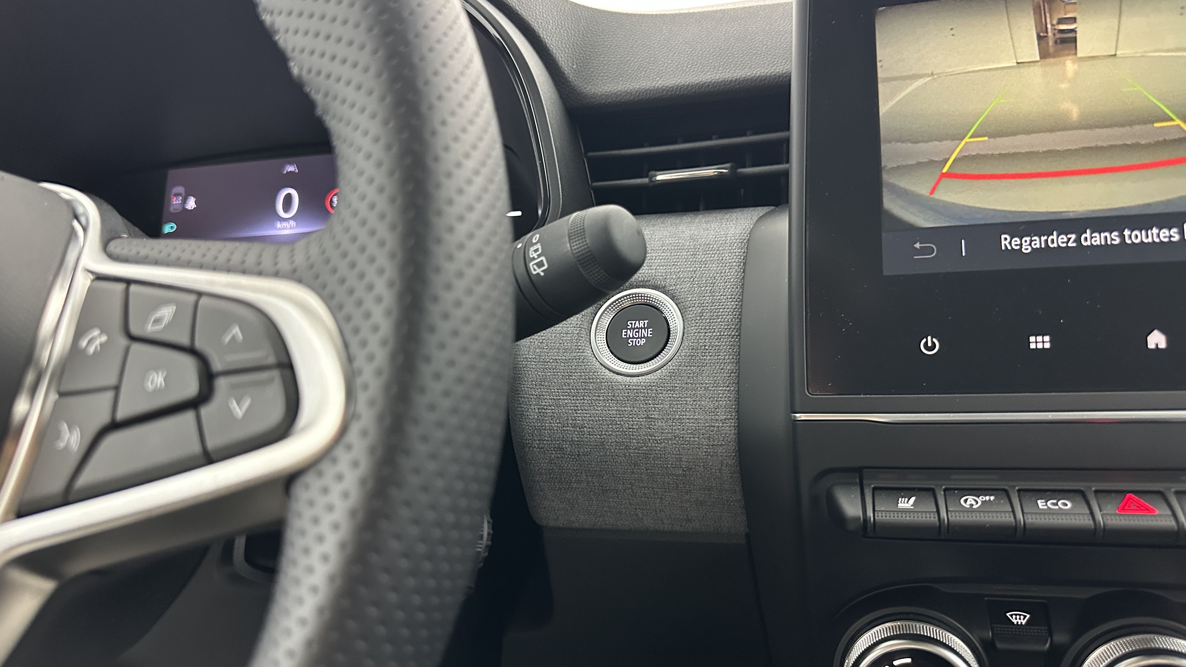 GLI00002527_p53 - RENAULT - CLIO - 2024 - photo 19