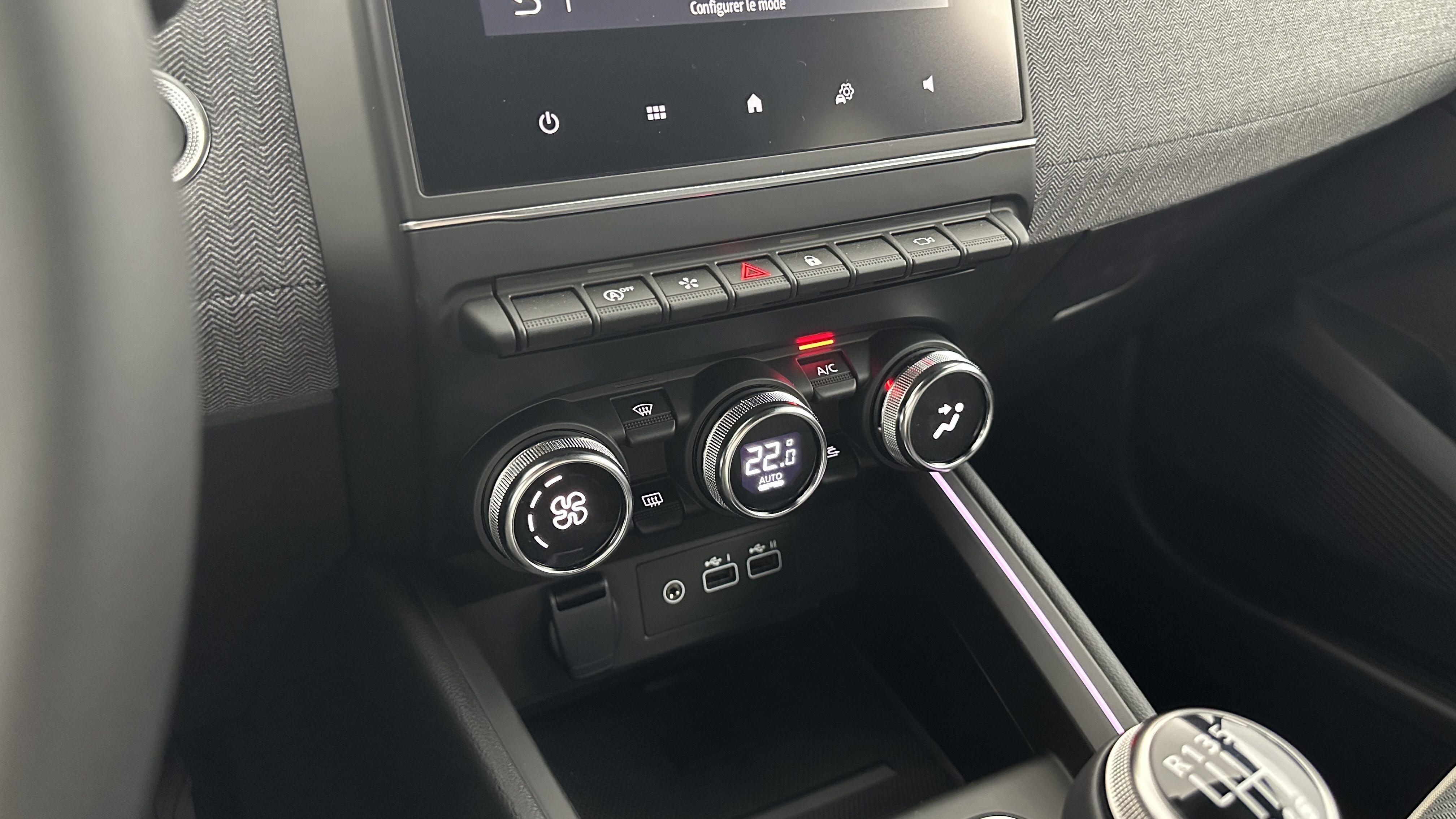 GLI00002862_p53 - RENAULT - CLIO - 2025 - photo 21