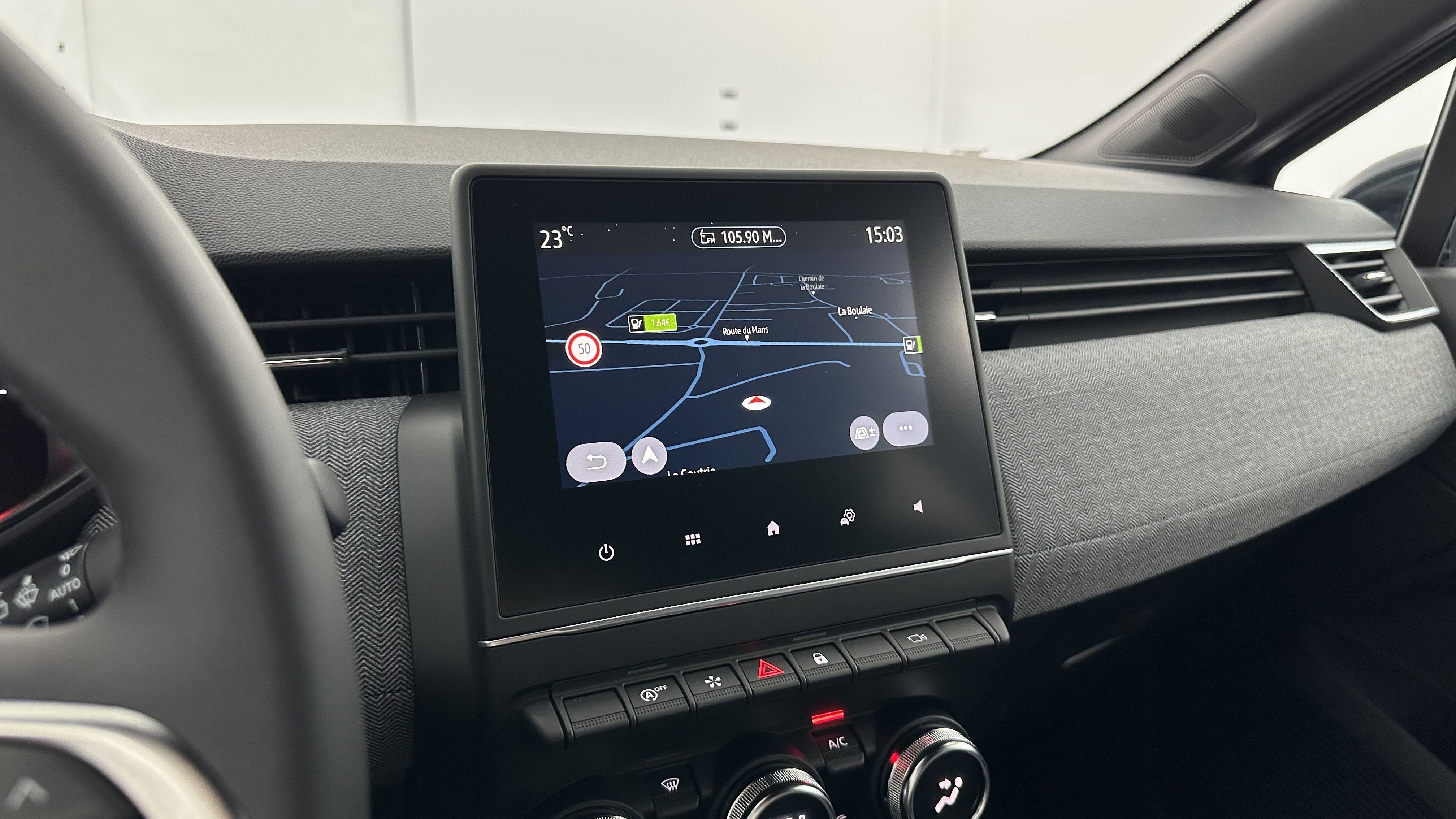 GLI00002858_p53 - RENAULT - CLIO - 2025 - photo 18