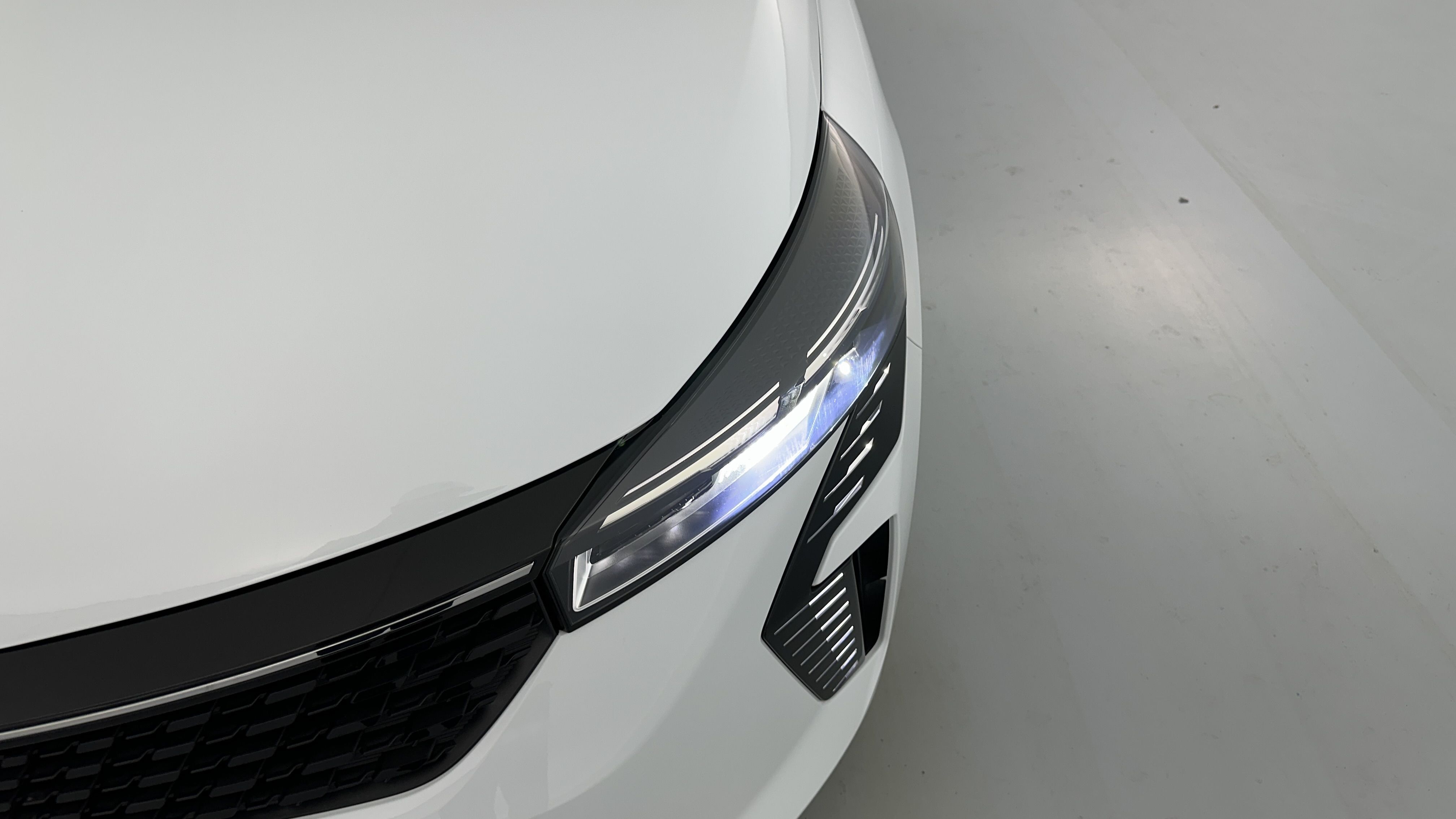 GLI00002513_p53 - RENAULT - CLIO - 2024 - photo 22