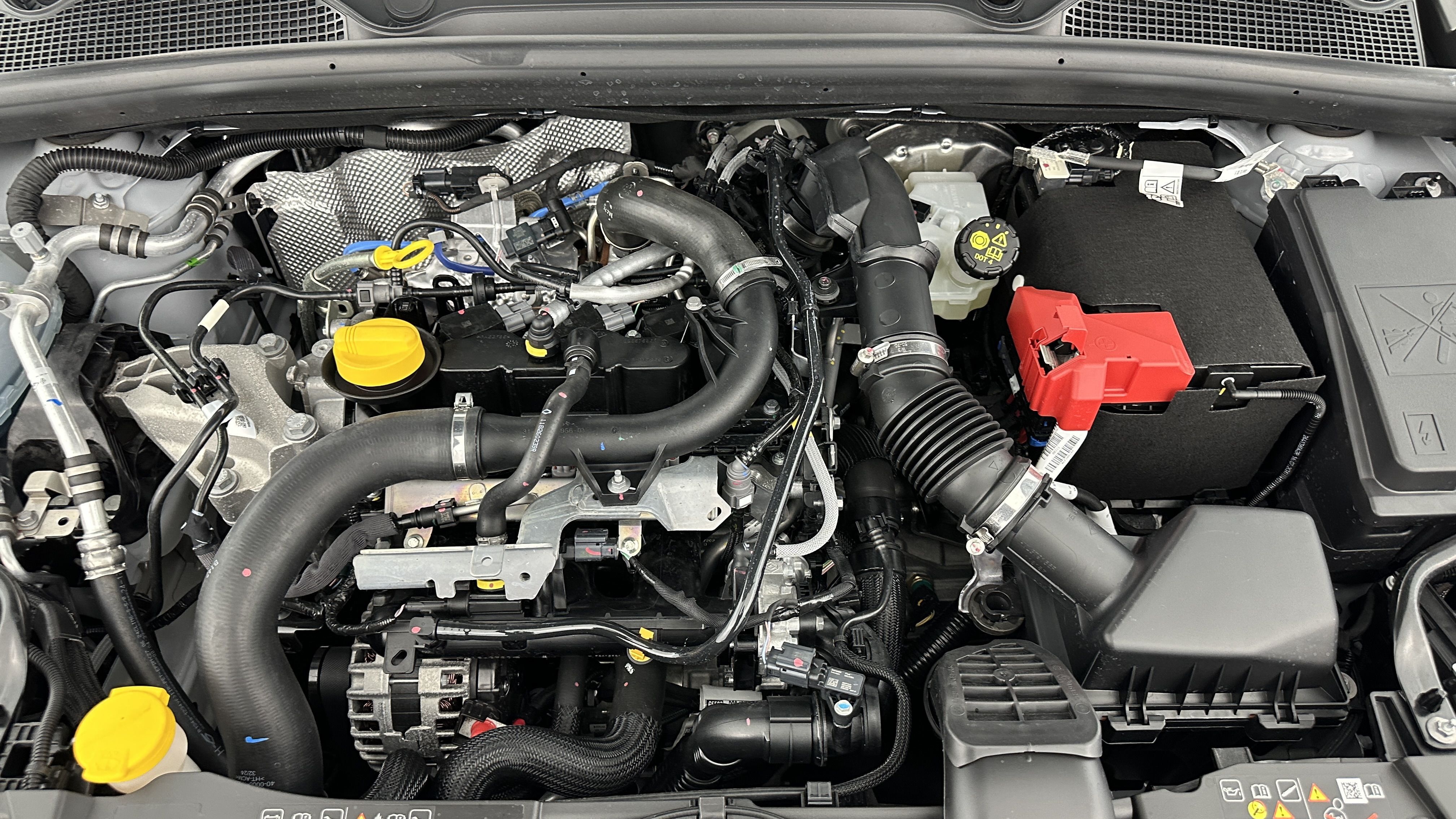 GLI00002523_p53 - RENAULT - CLIO - 2024 - photo 11