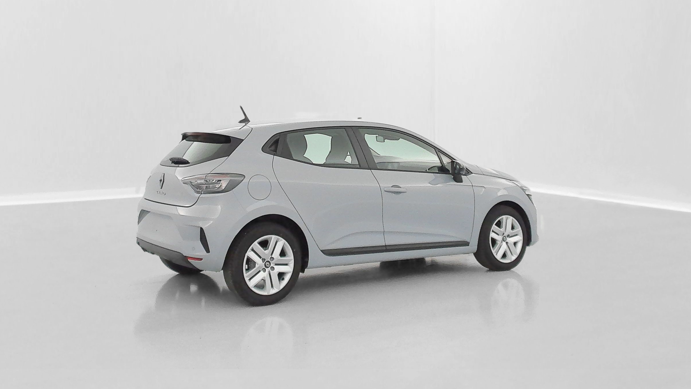 GLI00002523_p53 - RENAULT - CLIO - 2024 - photo 29