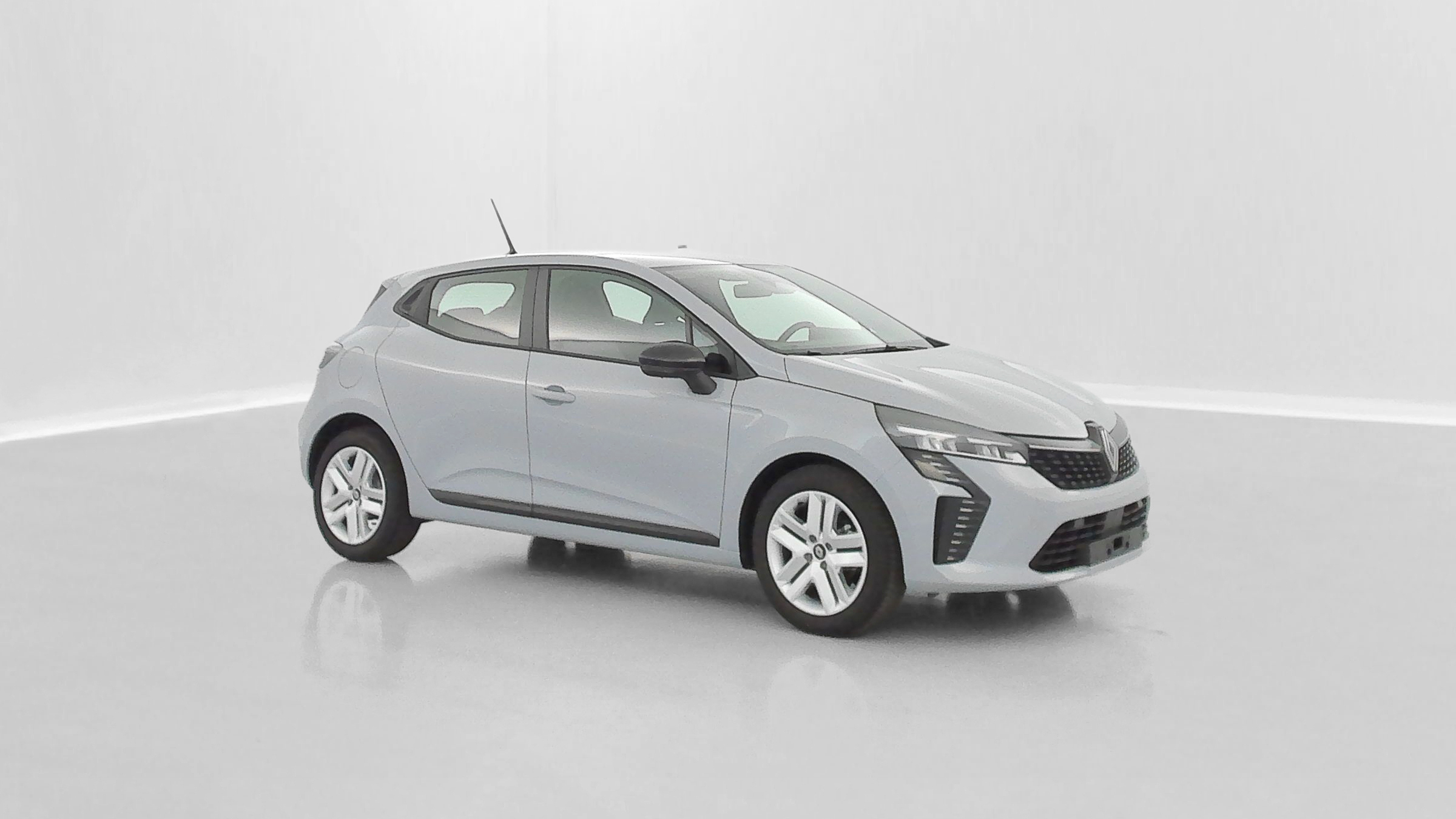 GLI00002523_p53 - RENAULT - CLIO - 2024 - photo 30