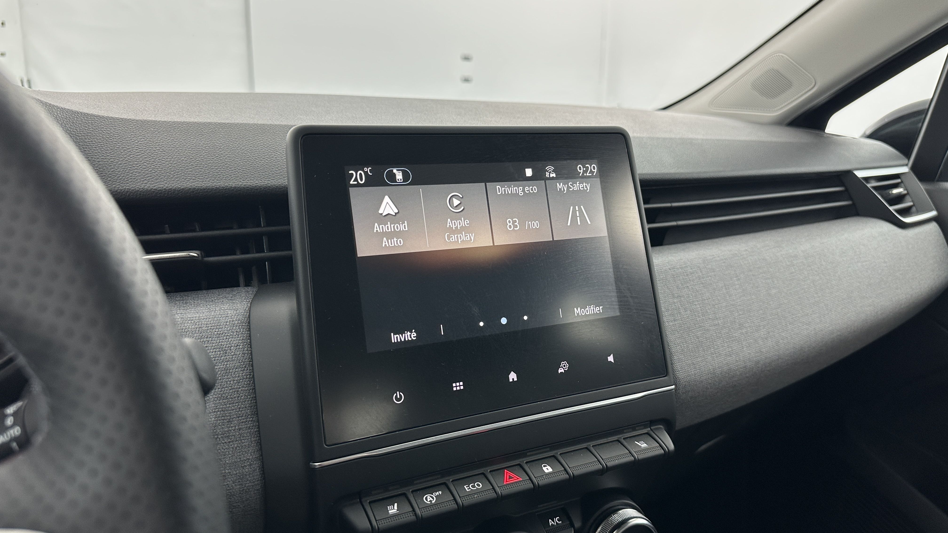 GLI00002524_p53 - RENAULT - CLIO - 2024 - photo 16