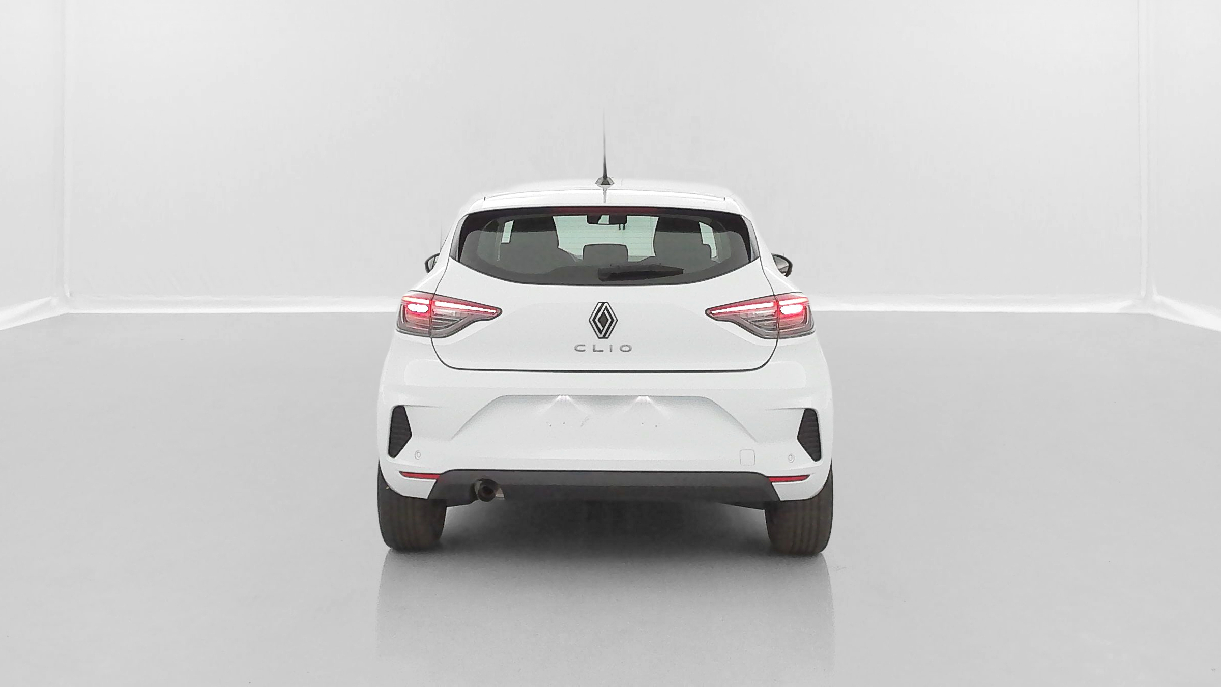 GLI00002524_p53 - RENAULT - CLIO - 2024 - photo 21